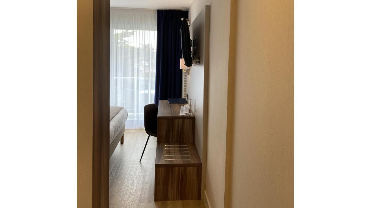 קיברון Hotel Europa מראה חיצוני תמונה